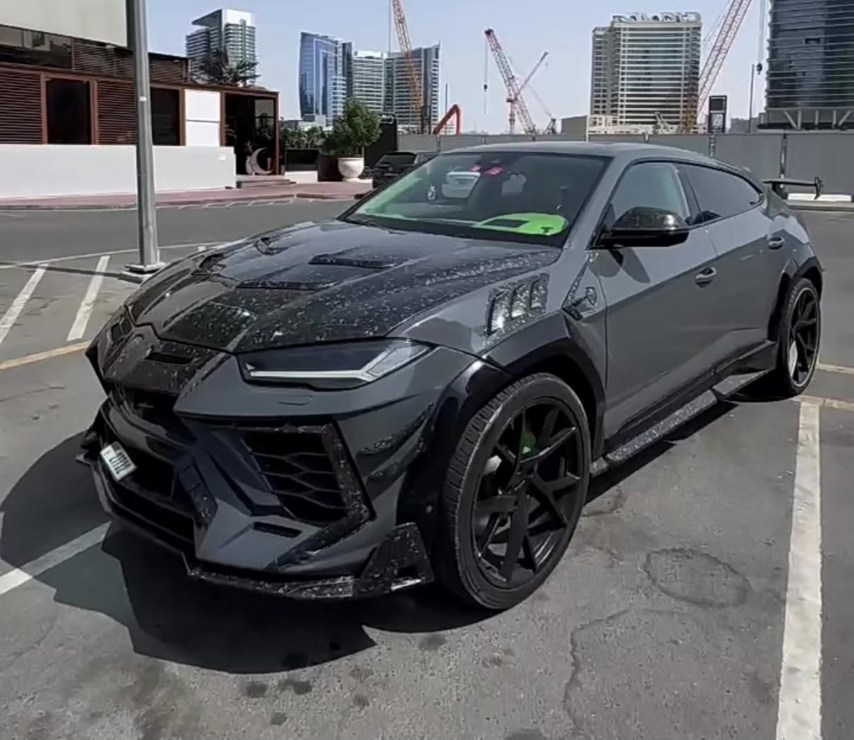 Lamborghini URUS MANSORY